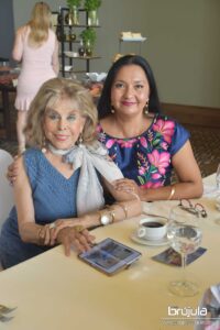 15 TERE OLAGUIBEL Y JOSEFINA SORIN