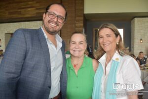 2 DEREK BERGWERF, VERóNICA VAN WEILINK Y CRISTINA PORTELLA