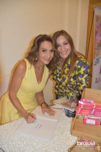 24 LULú VARA Y ANA KARINA CINTRóN