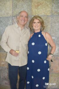 27 JULIáN SIEIRO Y PíA PORTILLA