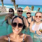 4 CLAUDIA GONZáLEZ, VERO CAMACHO, CECI SOSA, ELENA Y ÁNGELES GUTIéRREZ