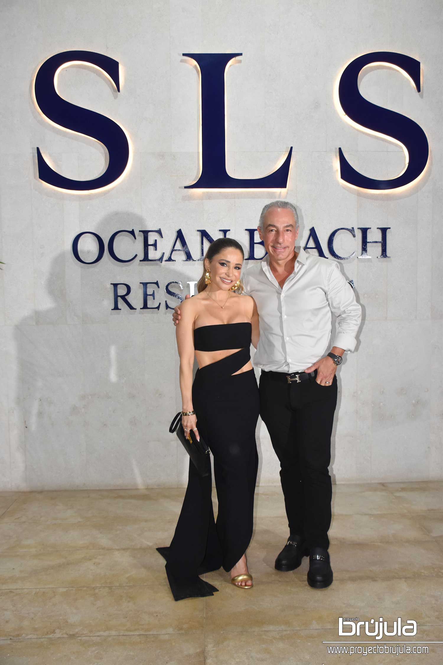 4 PEPE GARCíA E IRIANA DEL RIVERO