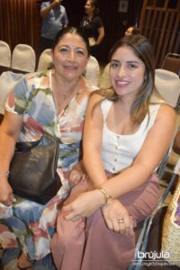 7 ANDREA MEJíA Y MIREYA RAMOS