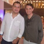 9 CHRIS MENDOZA Y FRANCISCO SIXTOS