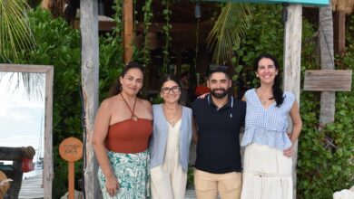 1 ROSS HERCON, GABY VILLALOBOS, ALEXIS RUIZ Y FER RODRíGUEZ, DE MAYAN MONCKEY