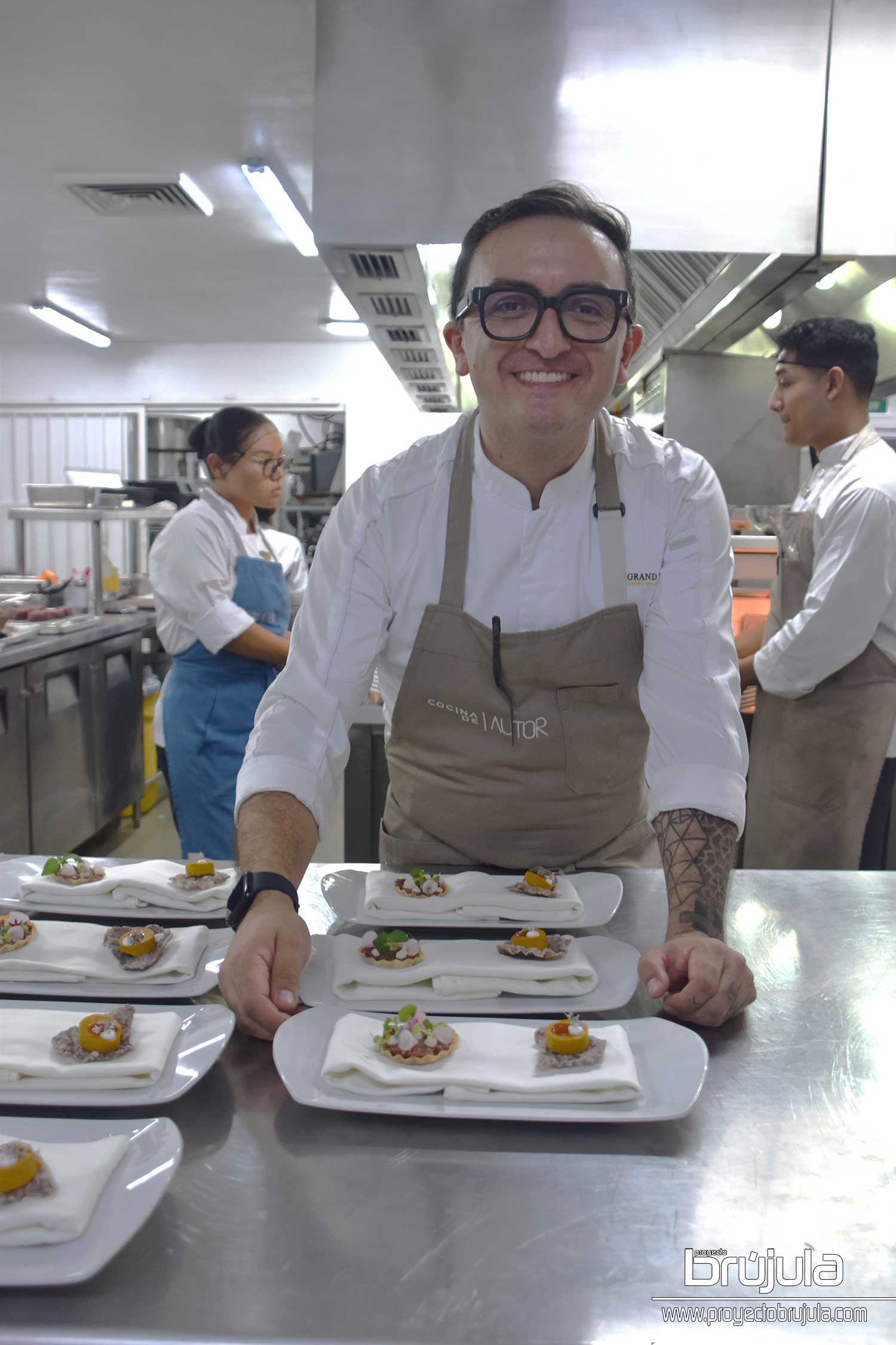 12 CHEF NAHUM VELASCO
